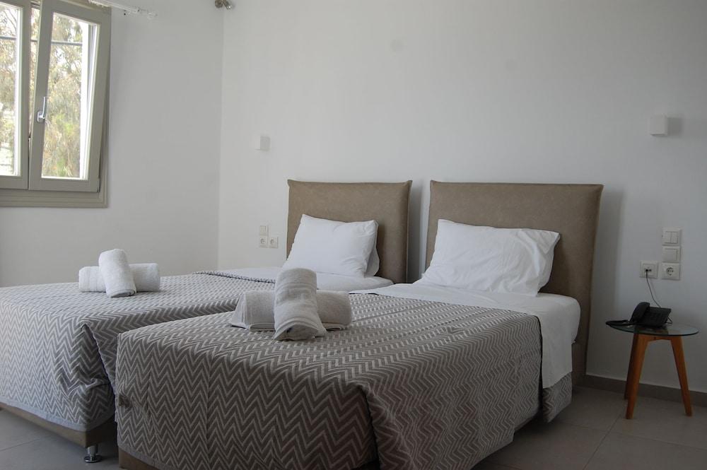 Kalisperis Hotel Vothonas (Santorini)